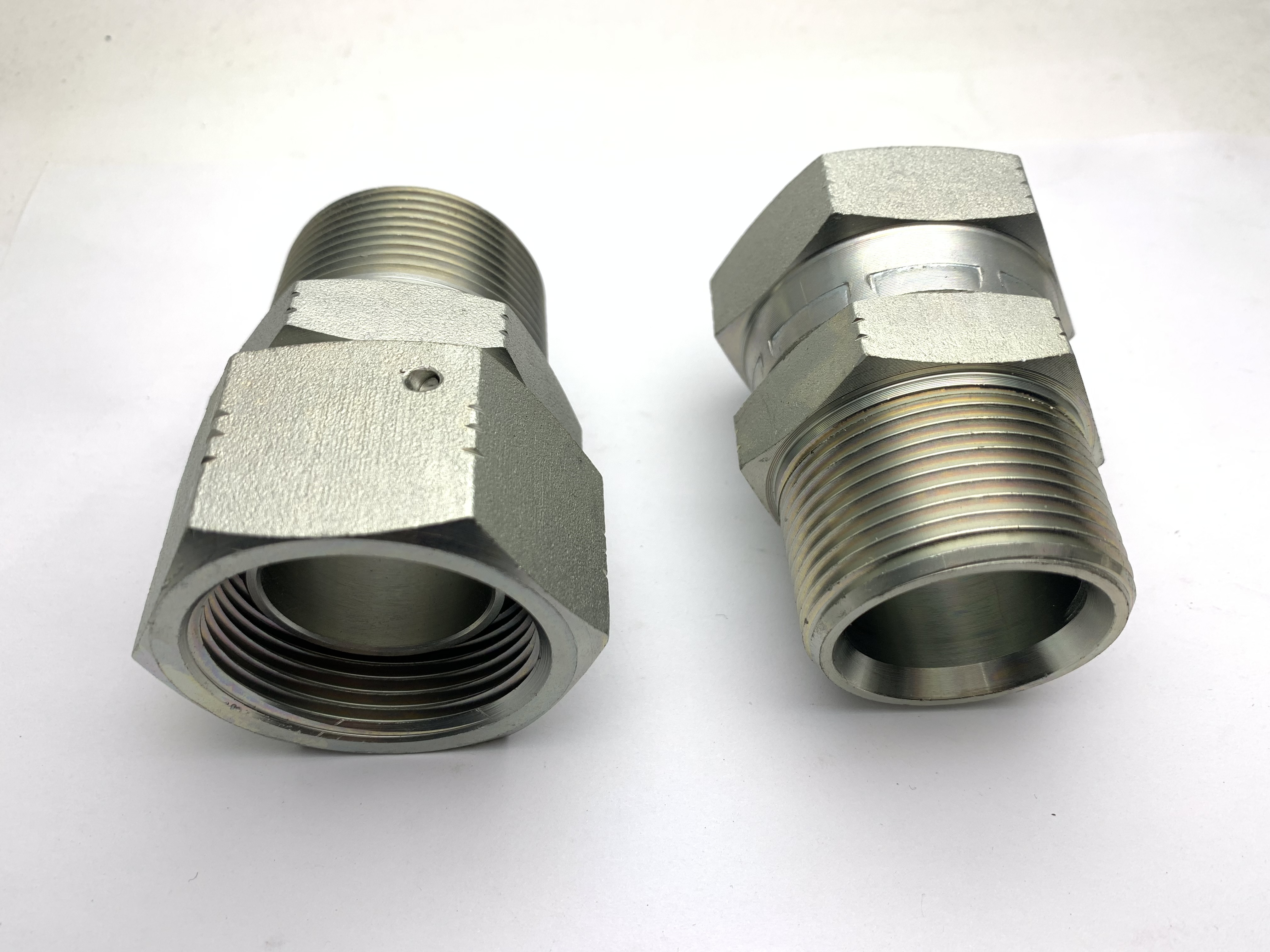 2NU NPT MALE/NPSM FEMALE 60°CONE npt male female coupling Ruihua Hardware